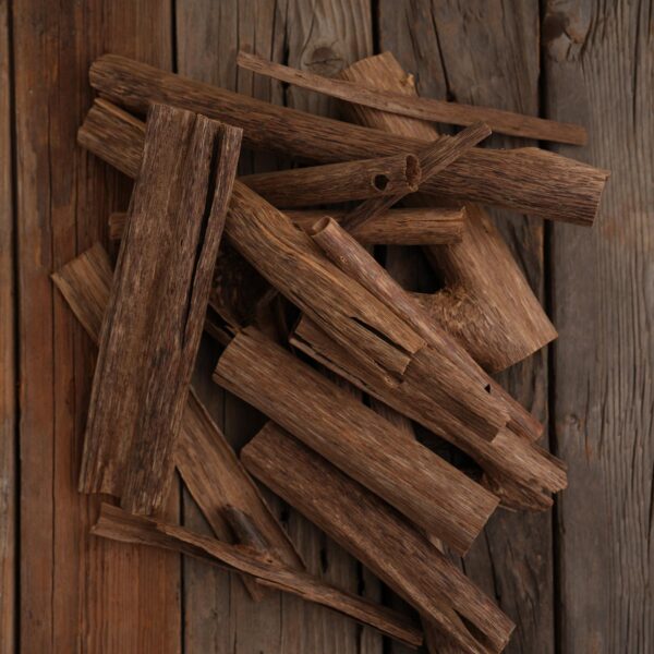 Vietnamese Oud Chips - Image 2